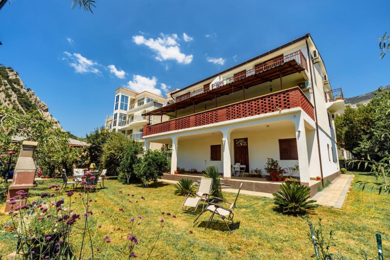 Apartments Viktorija Petrovac Exteriér fotografie