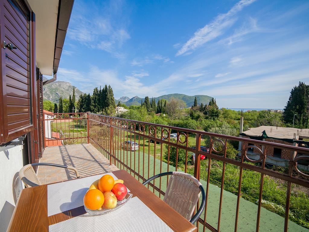 Apartments Viktorija Petrovac Pokoj fotografie